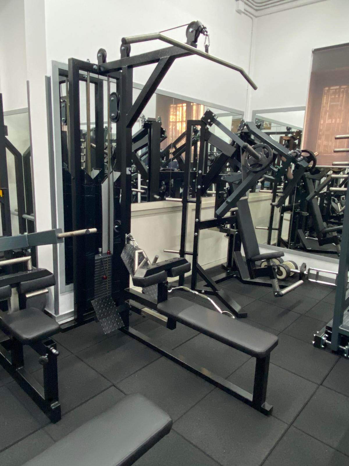 seated row lat pulldown