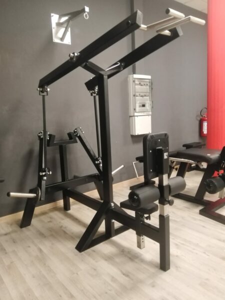 Lateral-Front-Lat-Pulldown-Machine