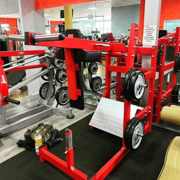 Pendulum-Squat-Machine