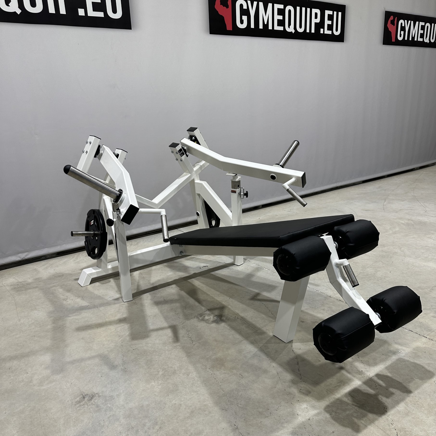 Cybex advanced chest press best sale