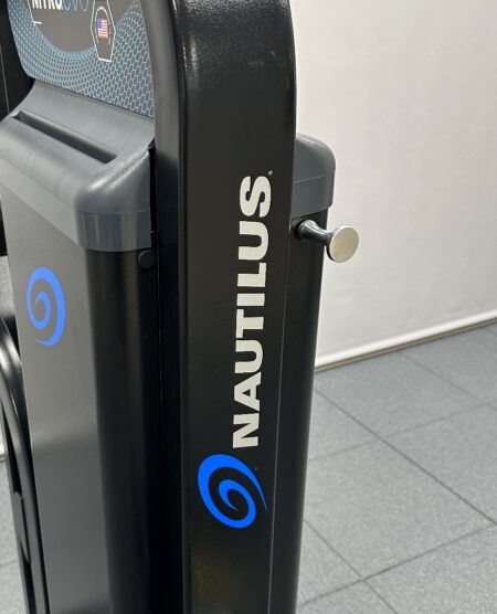 Nautilus-Nitro-EVO-Lat-Pulldown