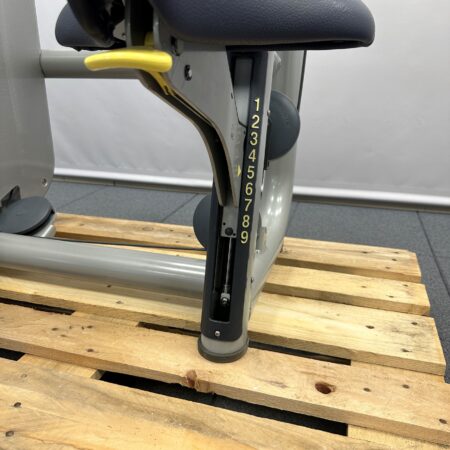 Technogym-Chest-Press-Element
