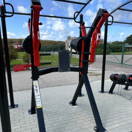 og601-outdoor-standing-chest-press-machine