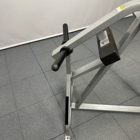 Cybex-Plate-Loaded-Advanced-Pulldown-1