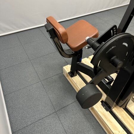 Precor-Abdominal-Isolator