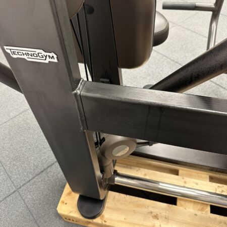 Technogym-Artis-Pectoral-1