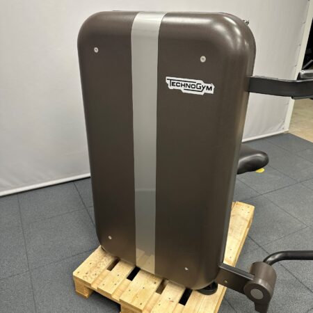 Technogym-Artis-Pectoral-1