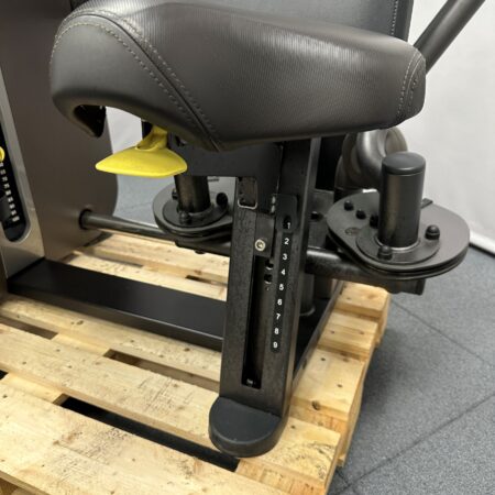 Technogym-Artis-Pectoral-1