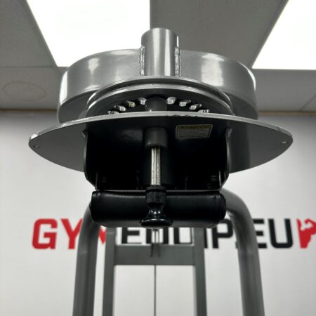 cybex-eagle-torso-rotation-1