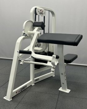 Cybex-VR2-Arm-Curl-1