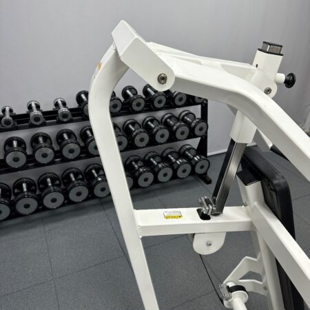 Cybex-VR2-Incline-Press-1