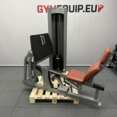 Nautilus-Studio-Selectorized-Leg-Press
