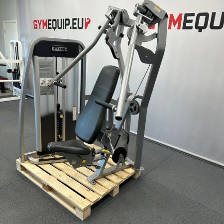 Cybex-EAGLE-Chest-Press-1