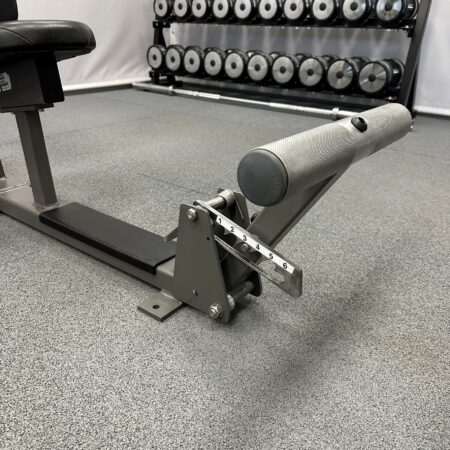 Nautilus-Nitro-Rear-Delt-Pec-Fly-2-1