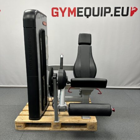 Star-Trac-Inspiration-Leg-Extension-1