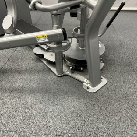 Cybex-VR1-Hip-Abduction-Adduction-1
