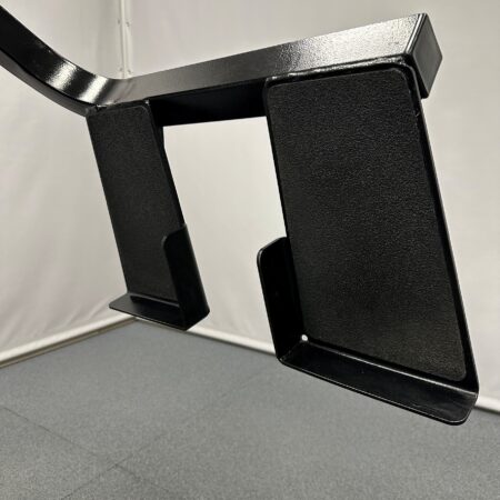Cybex-VR2-Glute-1