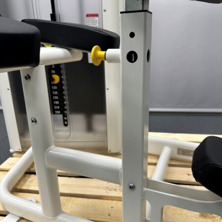 Cybex-VR3-Glute-1