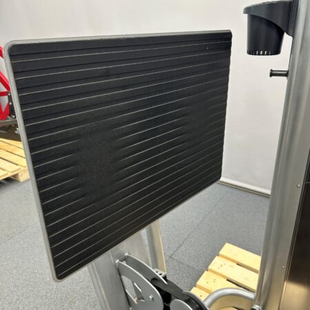 Cybex-VR3-Leg-Press-2-1