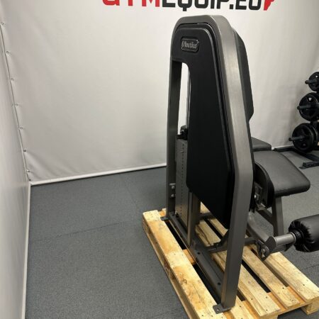 Nautilus-2ST-Prone-Leg-Curl-1