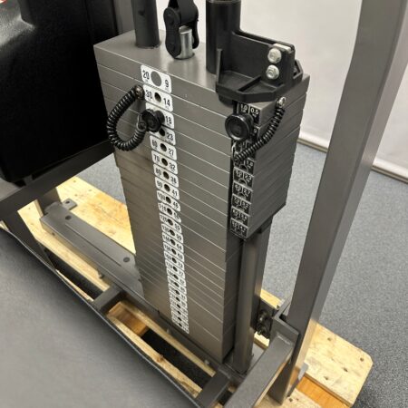 Nautilus-2ST-Prone-Leg-Curl-1