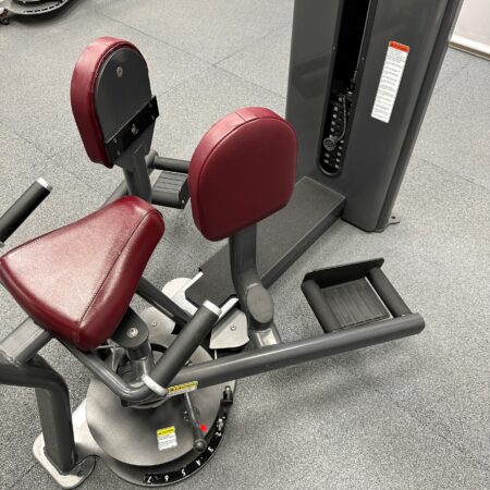 Cybex-VR1-Hip-Abduction-Adduction-dark-grey-1