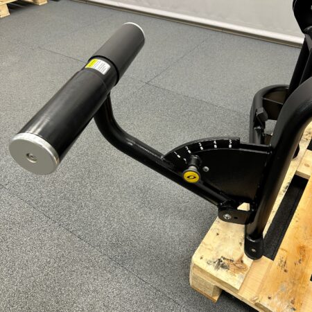 Cybex-VR3-Abdominal-black-1
