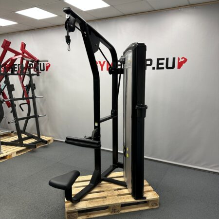Cybex-VR3-Lat-Pull-black-1