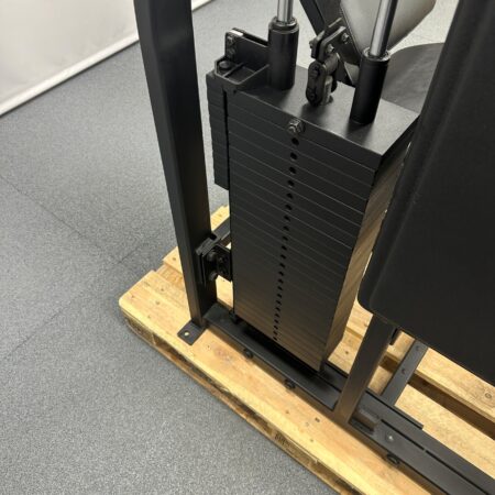 Nautilus-2ST-Seated-Leg-Curl-1