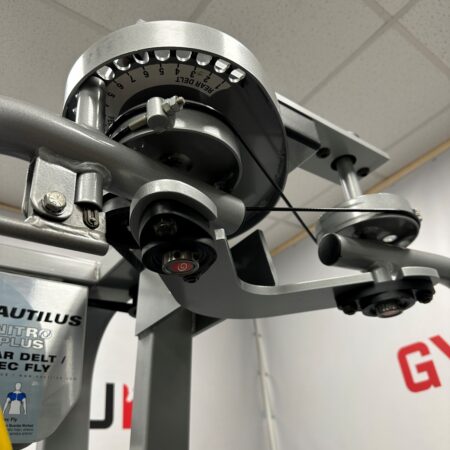 Nautilus-Nitro-Plus-Rear-Delt-Pec-Fly-1