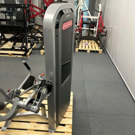 Star-Trac-Impact-Low-Back-1