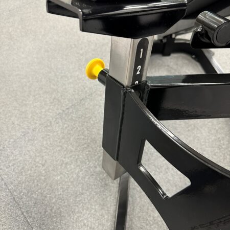 Cybex-Advanced-Plate-Loaded-Incline-Press-1
