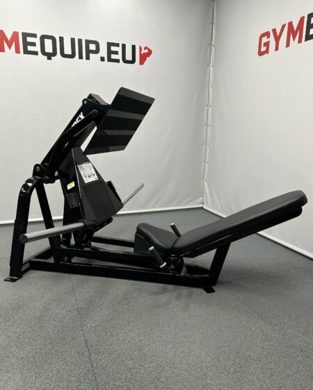 Cybex-Plate-Loaded-Squat-Press-1
