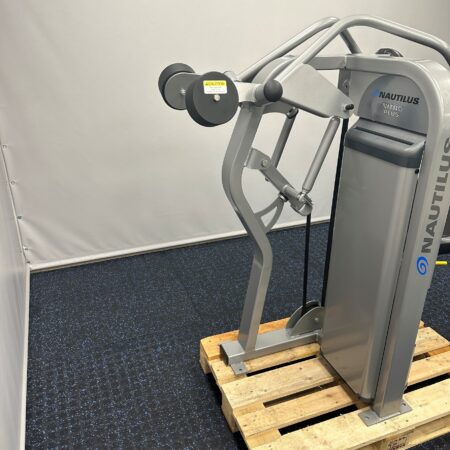 Nautilus-Nitro-Plus-Overhead-Press-1