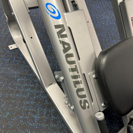 Nautilus-XPLOAD-Incline-Leg-Press-1
