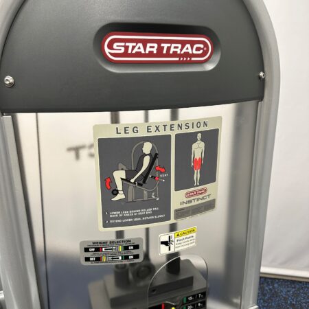 Star-Trac-Instinct-Leg-Extension-1
