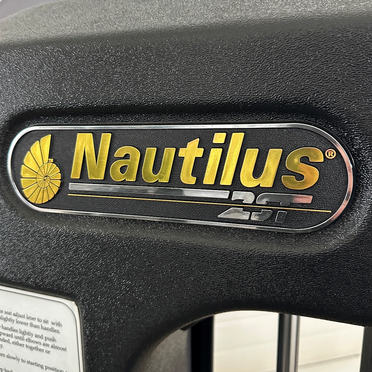 Nautilus 2ST Overhead Press - 3 Nautilus 2ST Overhead Press - 1
