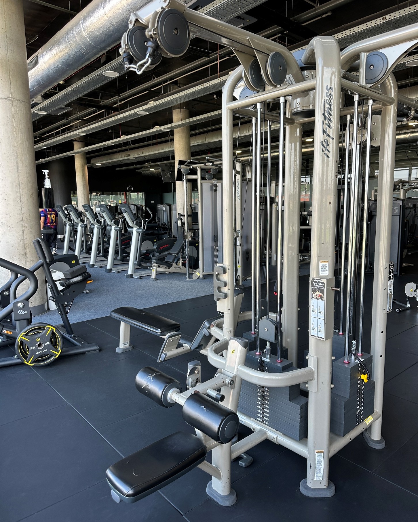 Life Fitness Signature MJ8 Jungle Gym - 5 Life Fitness Signature MJ8 Jungle Gym - 1