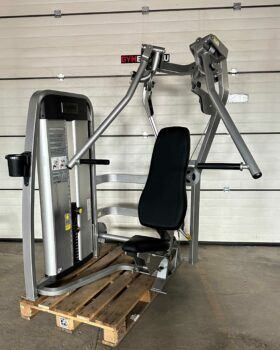 Cybex EAGLE Chest Press - 5