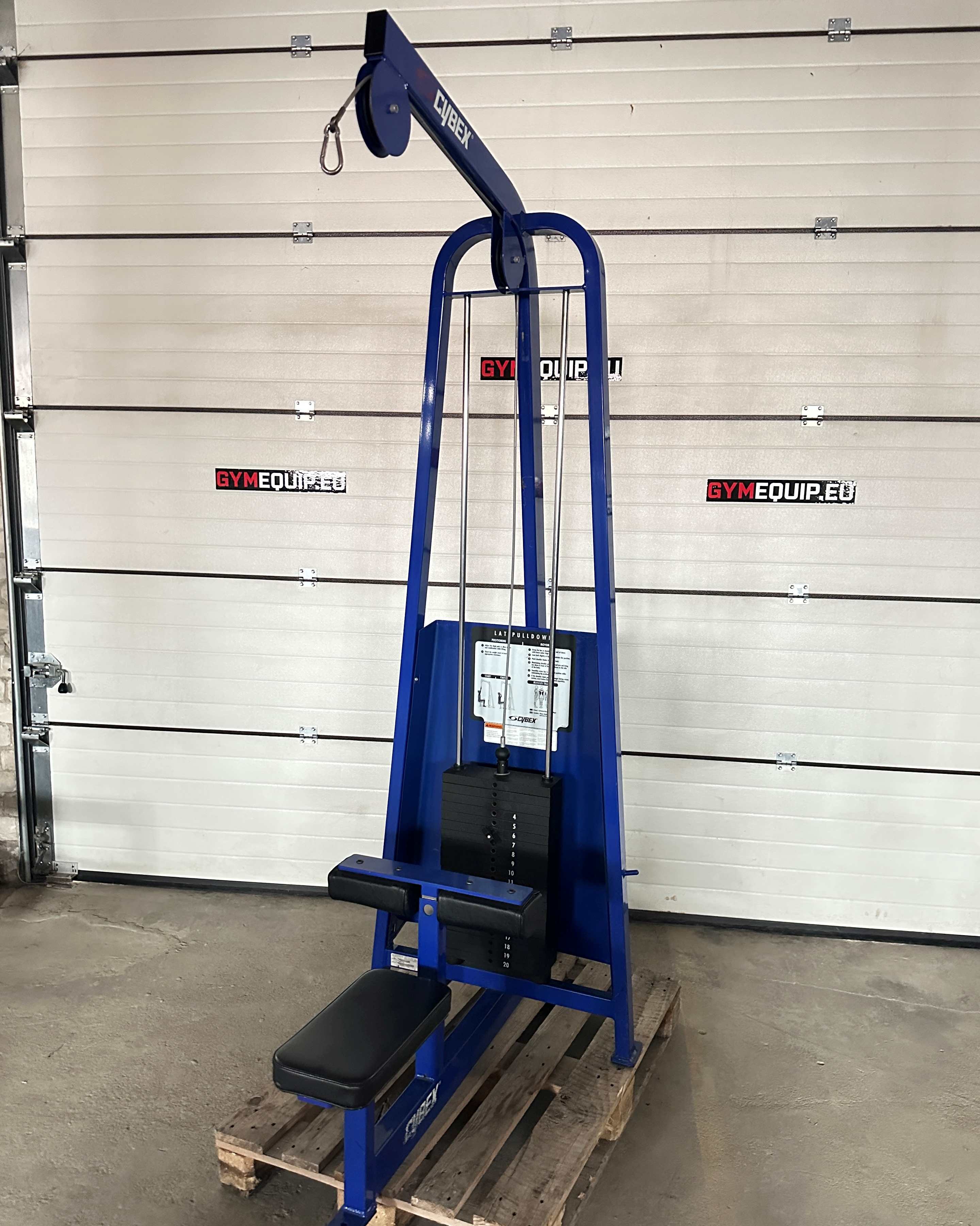 Cybex VR Lat Pulldown Cybex VR Lat Pulldown