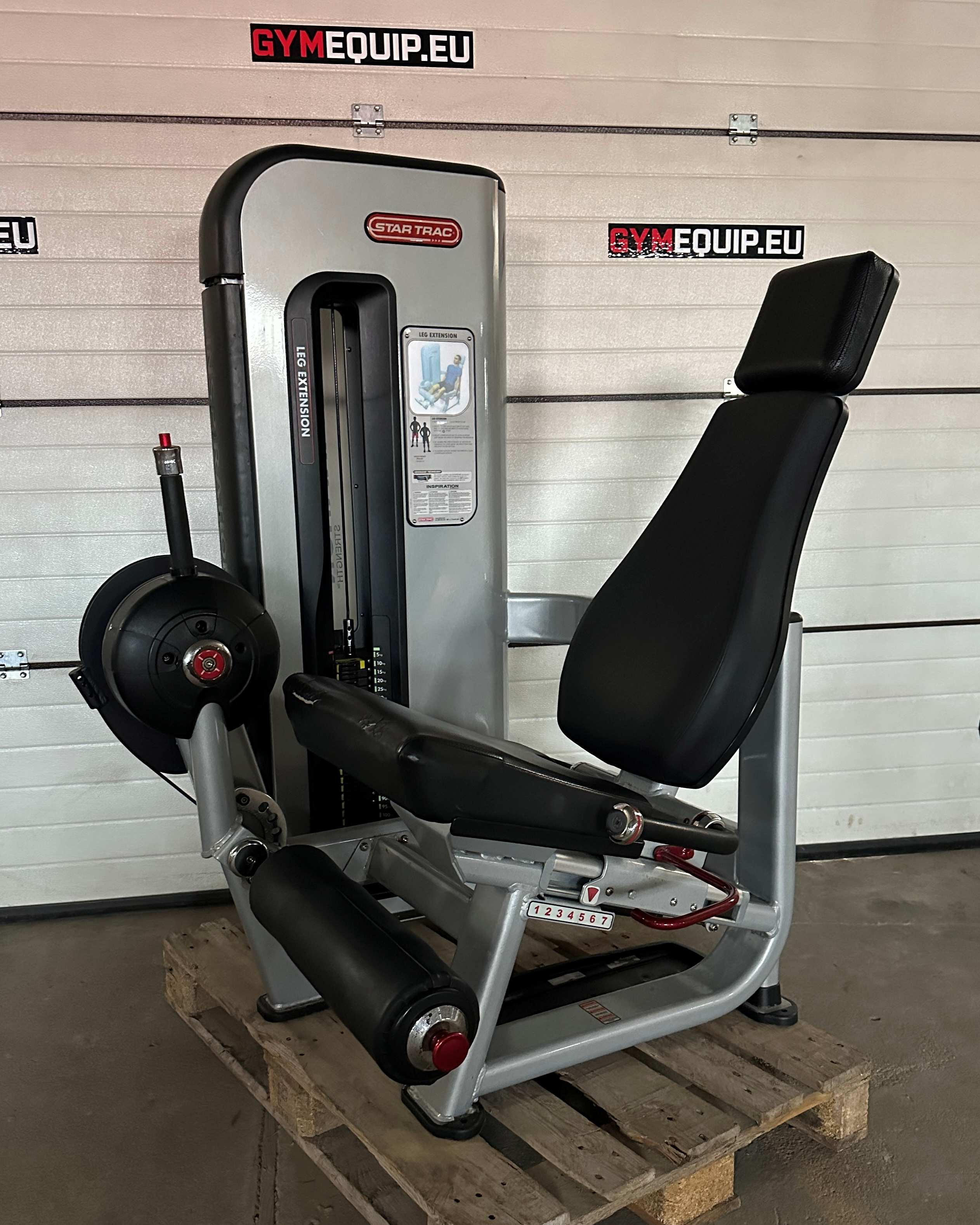 Star Trac Inspiration Leg Extension - 2 Star Trac Inspiration Leg Extension - 2